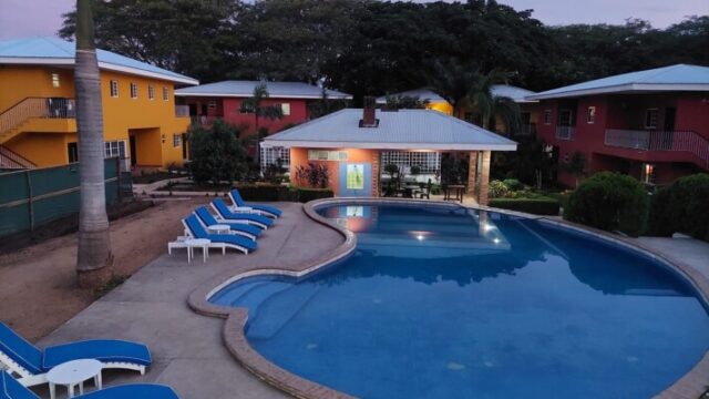 Las Escadas Condominium & Club – Modern 2-bedroom condo with saltwater pool in San Juan del Sur, Nicaragua.