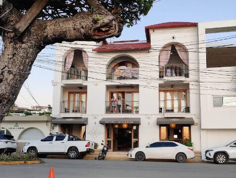 Hotel Alcazar view of front of the building