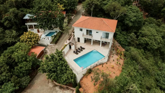 Exterior view of Casa Cala Azul with private pool overlooking the Pacific Ocean in San Juan del Sur