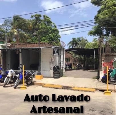 Exterior view of Artesanal Car Cleaning in San Juan del Sur.