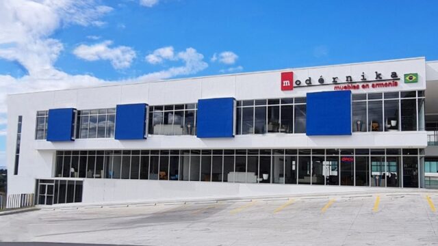 Modérnika Furniture pieces displayed in the Modérnika showroom in Managua