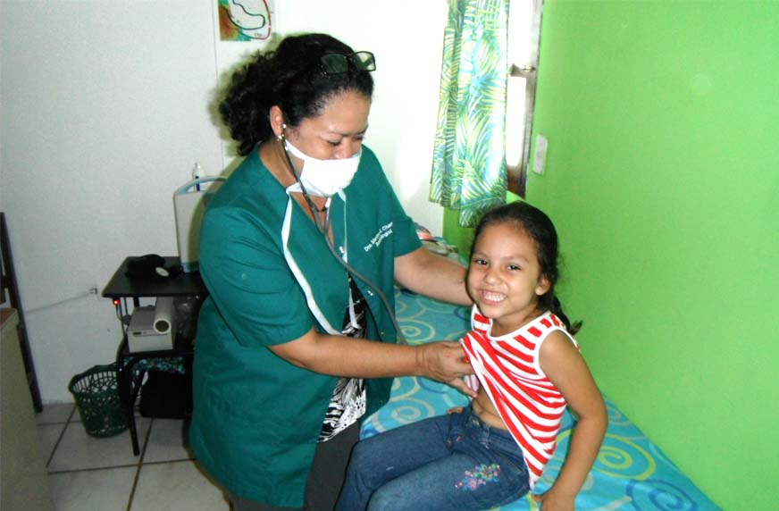 Exterior of Clinica Renacer Rivas dermatology clinic in Rivas, Nicaragua